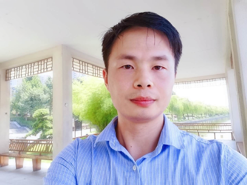 小艾同学的第二张照片--赣州相亲服务中心