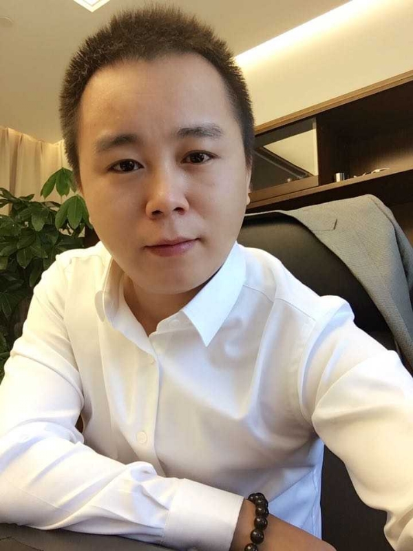 天若有情的第一张照片--赣州相亲服务中心