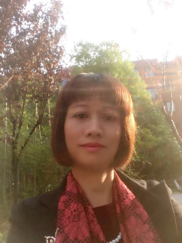 张馨方的第一张照片--赣州相亲服务中心