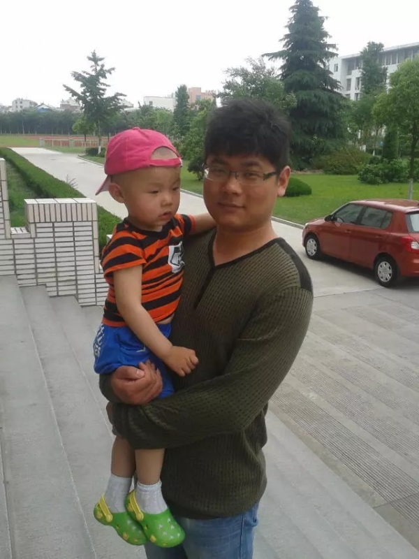 秦时明月的第一张照片--赣州相亲服务中心
