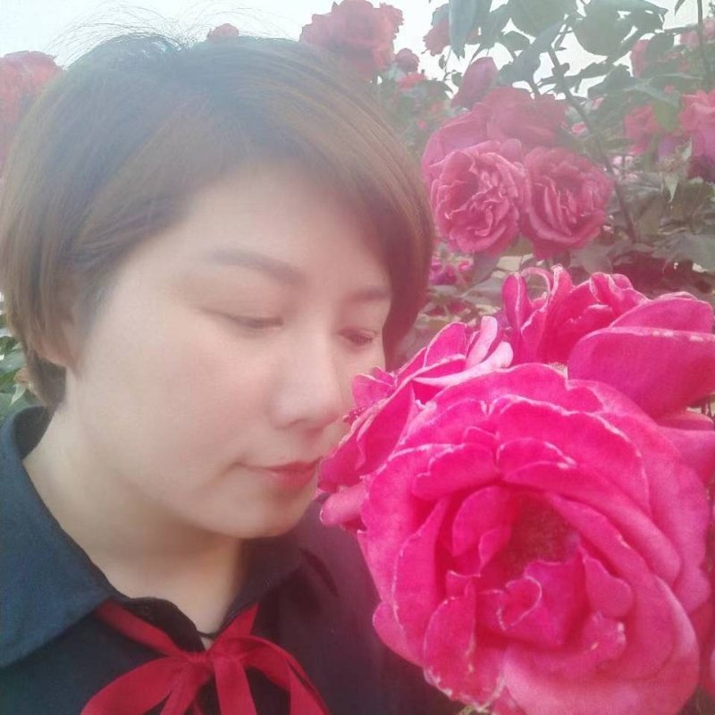 潇潇雨歌的第一张照片--赣州相亲服务中心