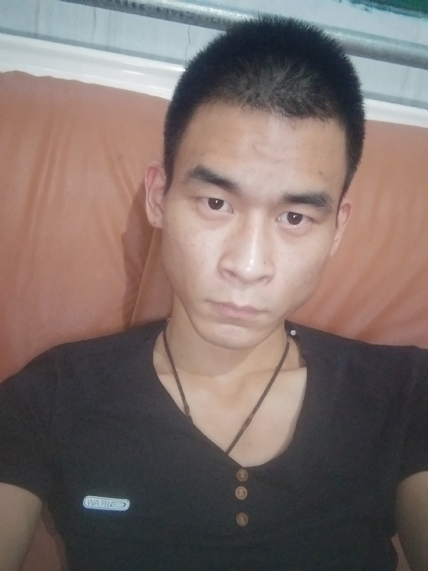 单身狗一枚的第一张照片--赣州相亲服务中心
