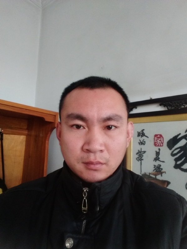 一江春水的第三张照片--赣州相亲服务中心