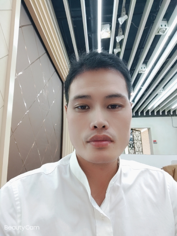 一米阳光的第二张照片--赣州相亲服务中心