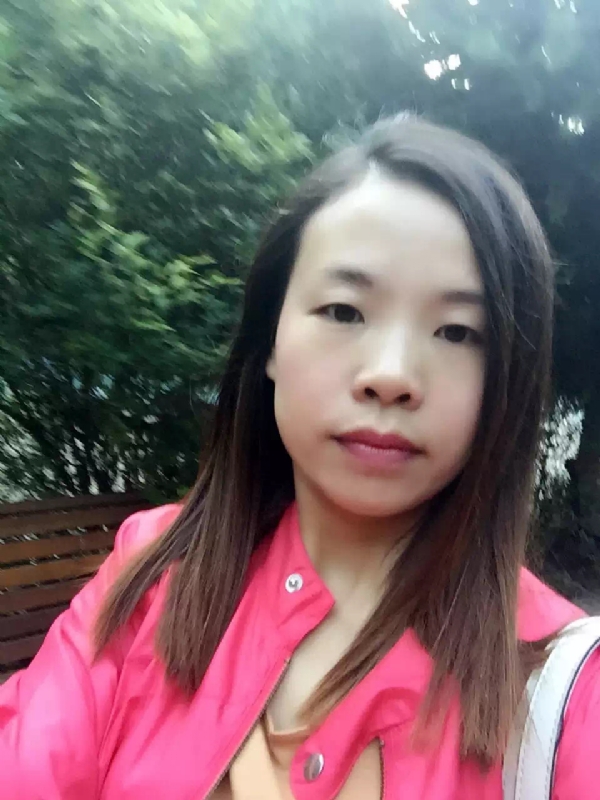 褪色的回忆的第一张照片--赣州相亲服务中心