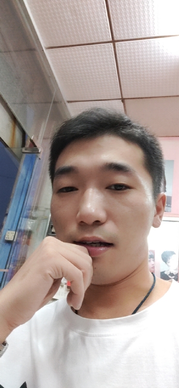 须臾数年的第五张照片--赣州相亲服务中心
