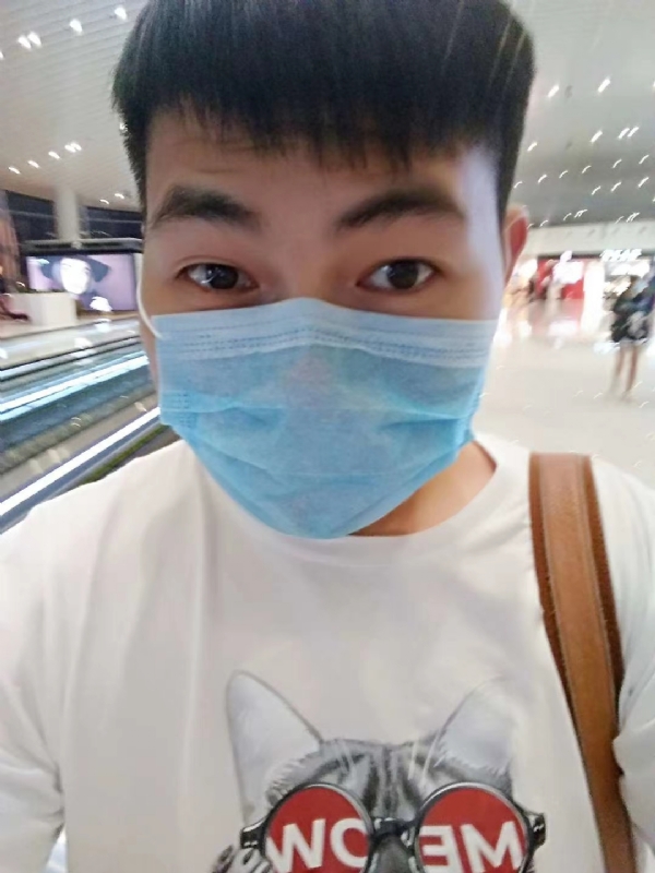咔咔一顿的第一张照片--赣州相亲服务中心