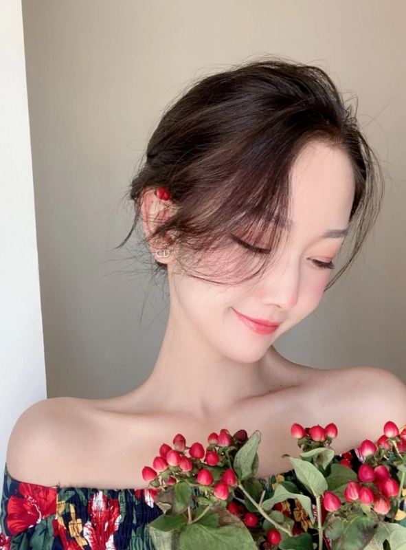 小诗vanessa的第二张照片--赣州相亲服务中心