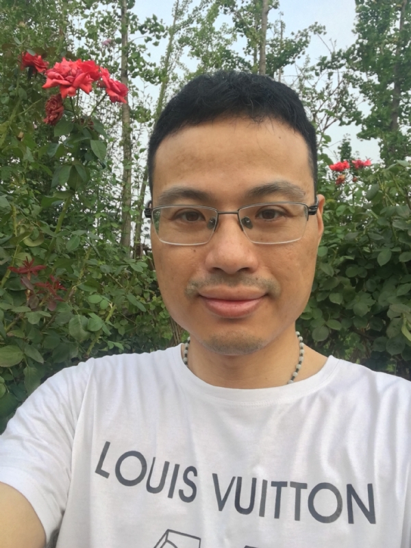 牛仔哥的第二张照片--赣州相亲服务中心