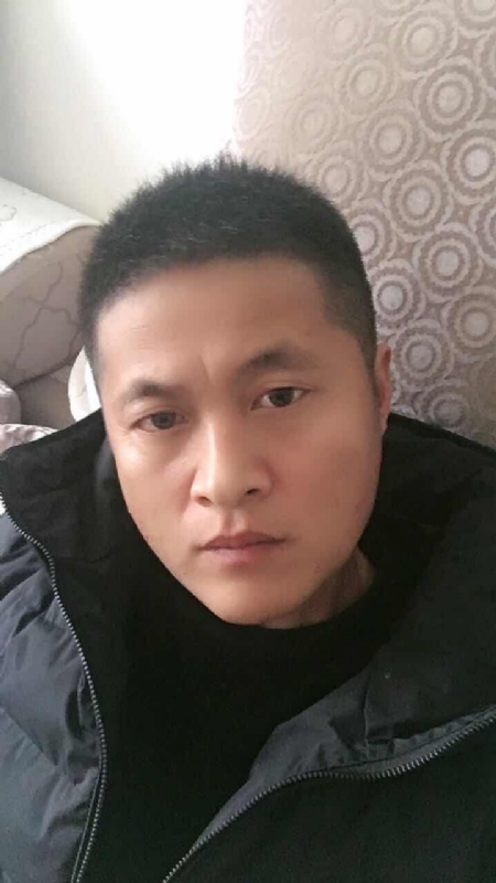 往事随风的第一张照片--赣州相亲服务中心