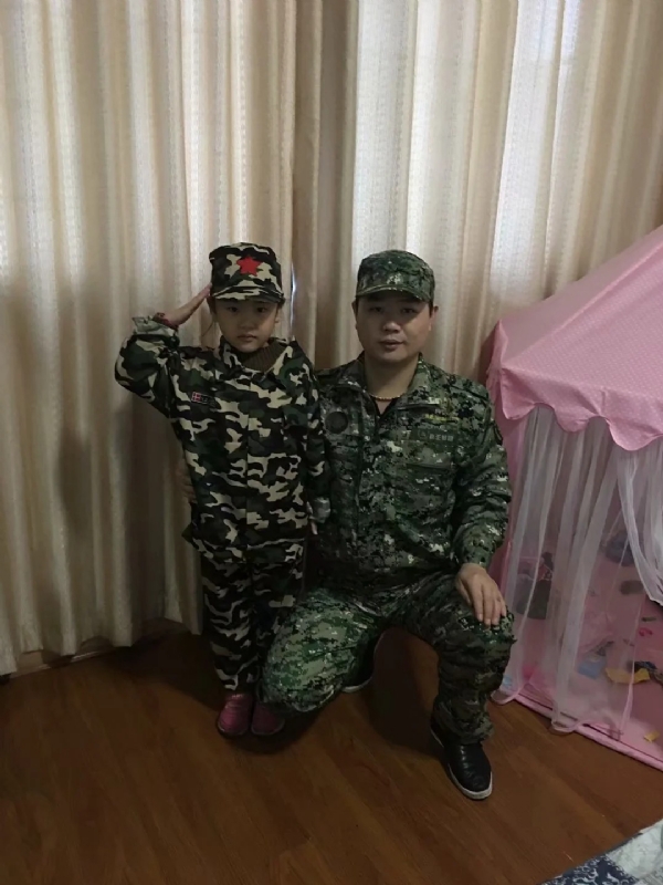 俗人的第一张照片--赣州相亲服务中心