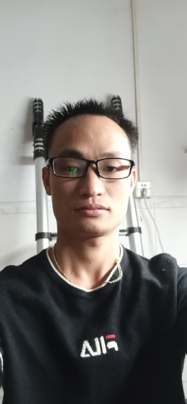 蔡先生的第一张照片--赣州相亲服务中心