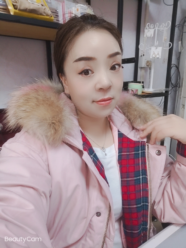 爱雨的第一张照片--赣州相亲服务中心