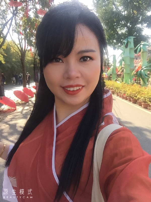 妮妮的第一张照片--赣州相亲服务中心
