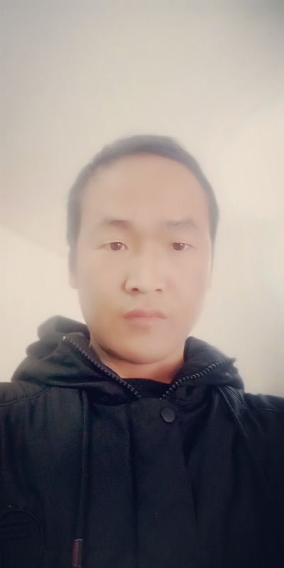 惜缘的第一张照片--赣州相亲服务中心