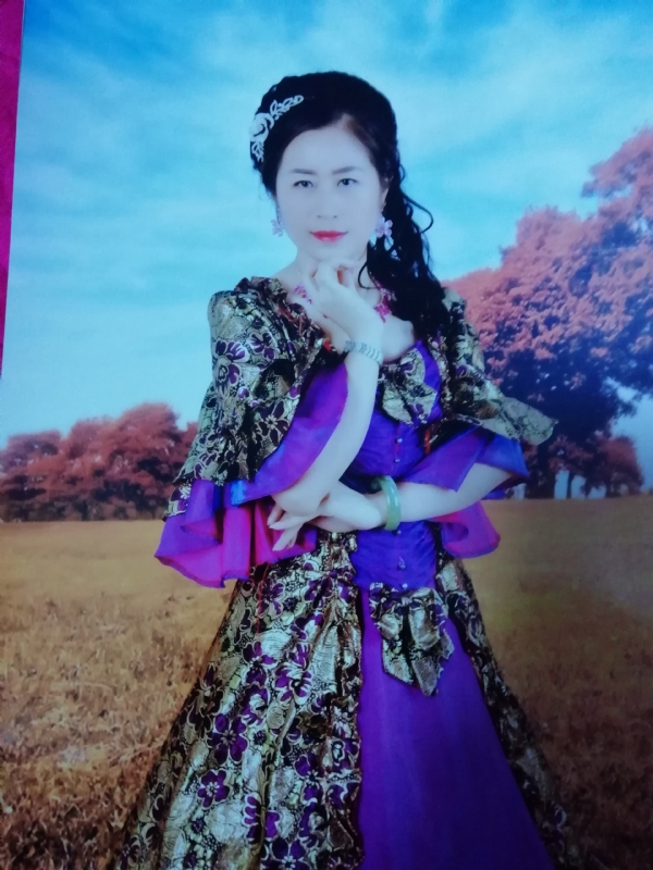 清水芙蓉的第一张照片--赣州相亲服务中心