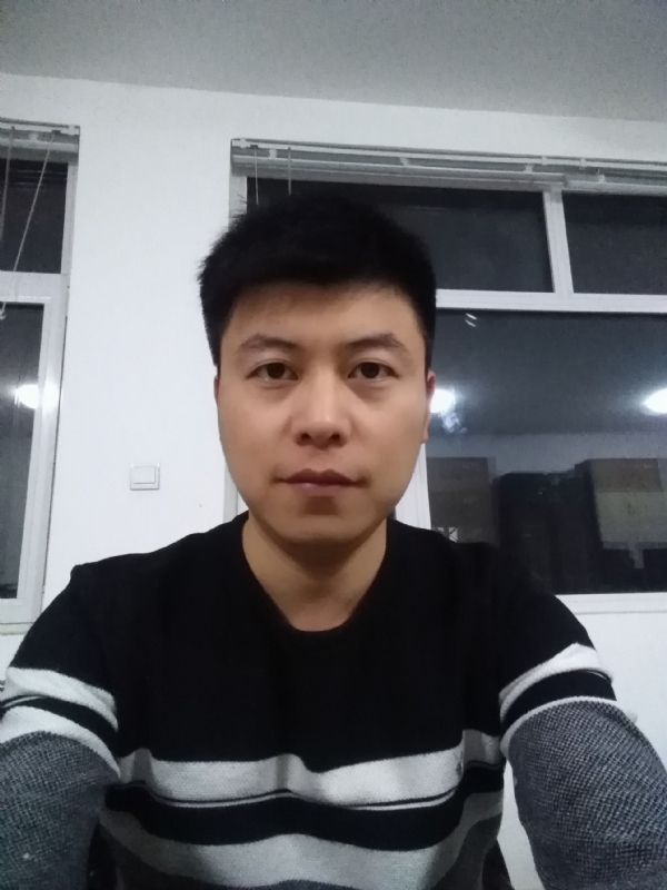 呵呵的第一张照片--赣州相亲服务中心