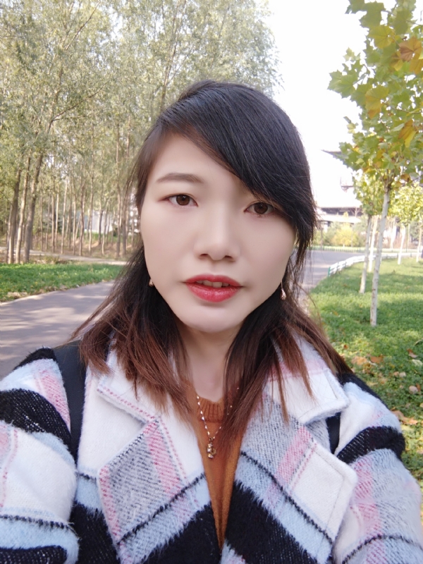 hely的第一张照片--赣州相亲服务中心