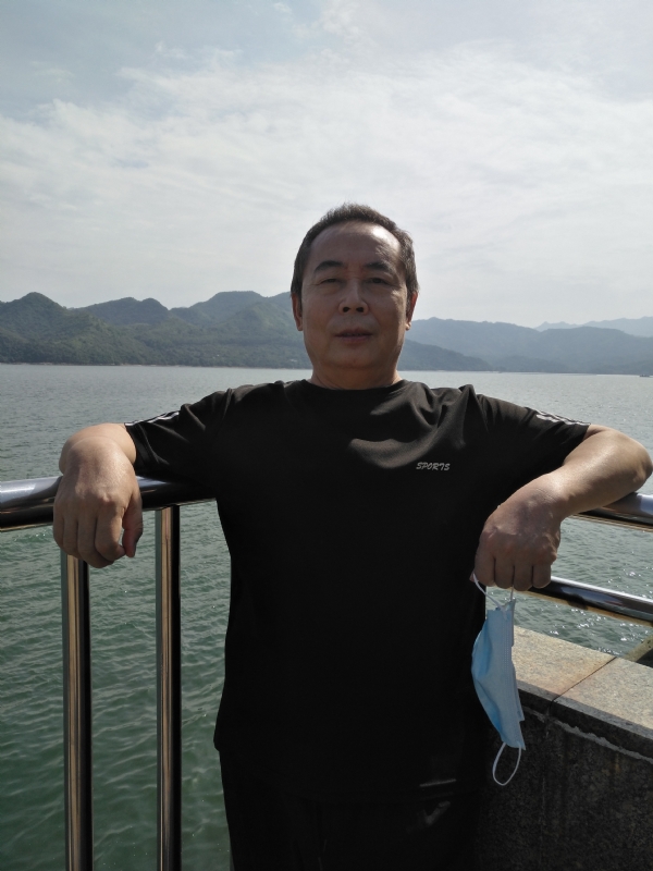 重振雄风的第四张照片--赣州相亲服务中心