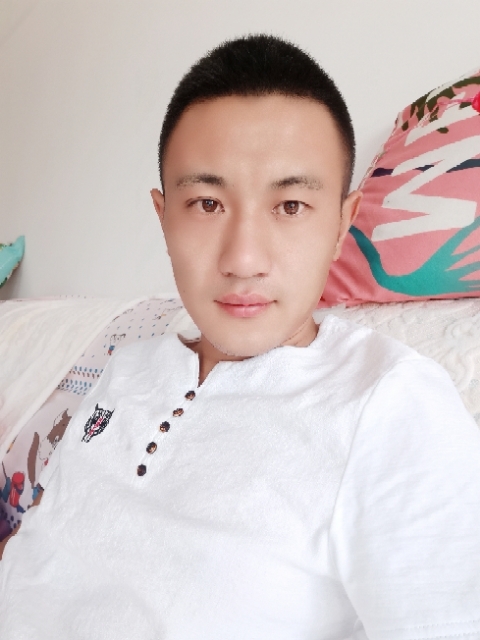 海阔天空的第一张照片--赣州相亲服务中心
