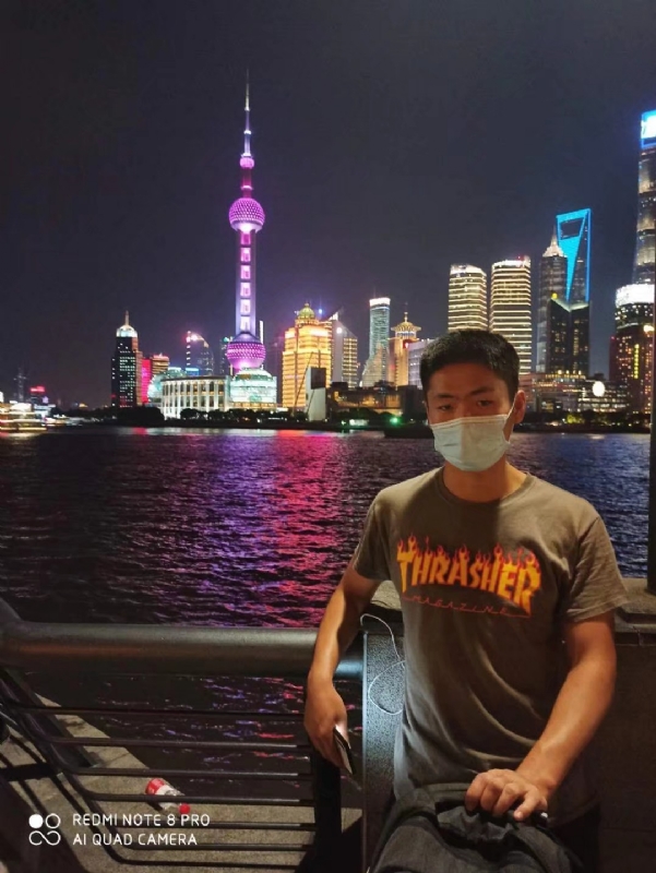 干草铺沙里飞的第一张照片--赣州相亲服务中心