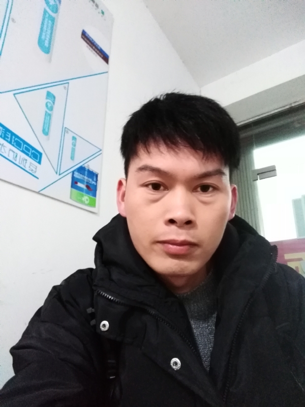 微笑的第一张照片--赣州相亲服务中心