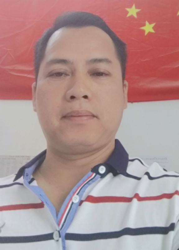 隆哥的第四张照片--赣州相亲服务中心