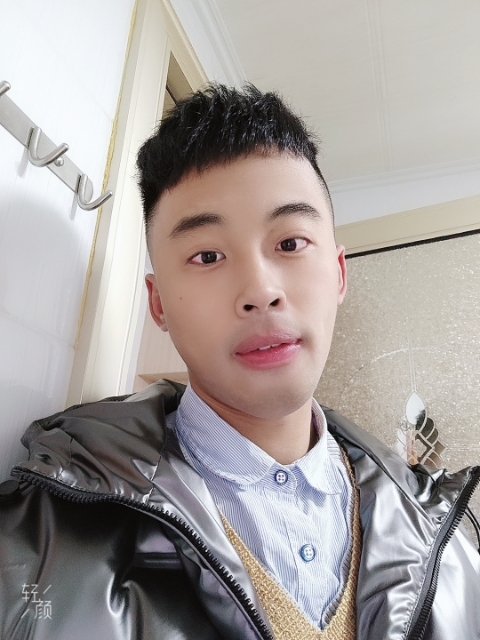 幼稚鬼的第一张照片--赣州相亲服务中心