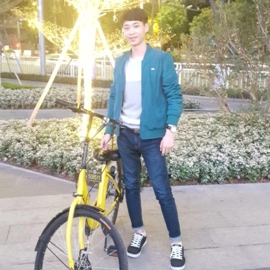 李伟的第一张照片--赣州相亲服务中心