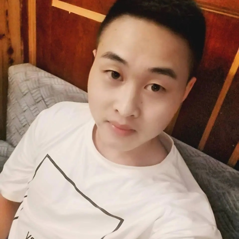 娃娃脸小爸爸的第一张照片--赣州相亲服务中心