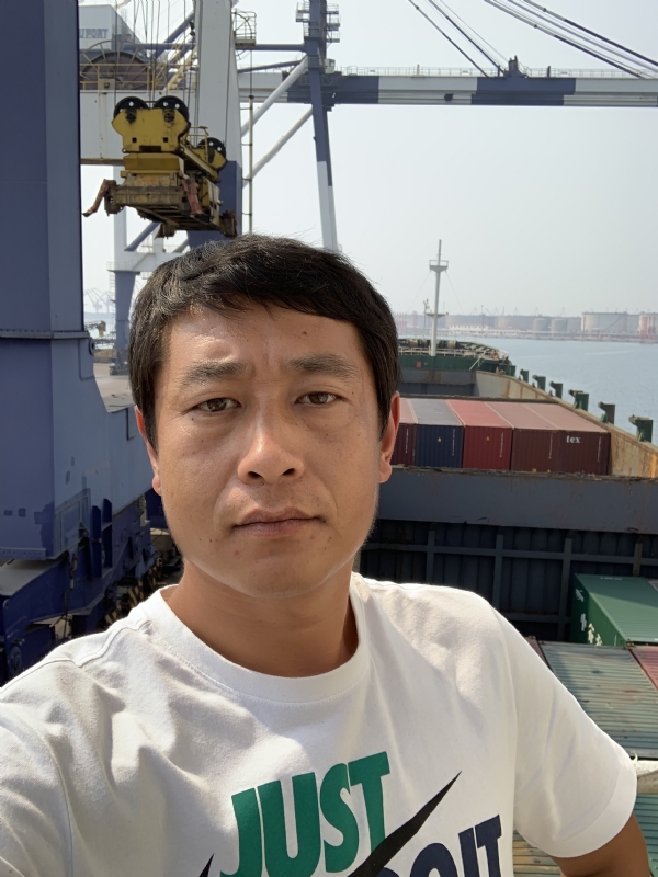 山野娴人的第一张照片--赣州相亲服务中心