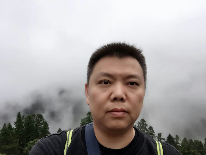 俊哥的第一张照片--赣州相亲服务中心