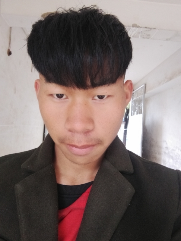 少年不在少的第二张照片--赣州相亲服务中心