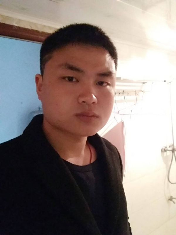 康康一下的第一张照片--赣州相亲服务中心