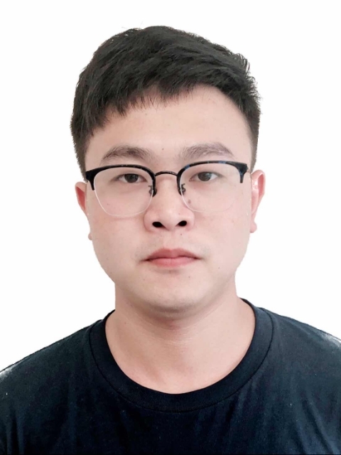 袁炜的第二张照片--赣州相亲服务中心