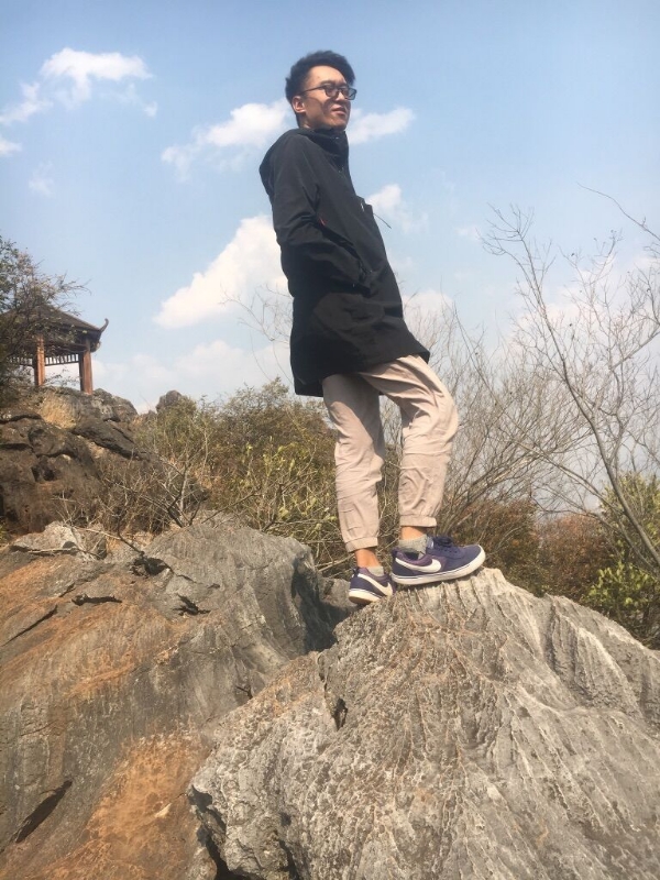 雨夜寻知己的第一张照片--赣州相亲服务中心