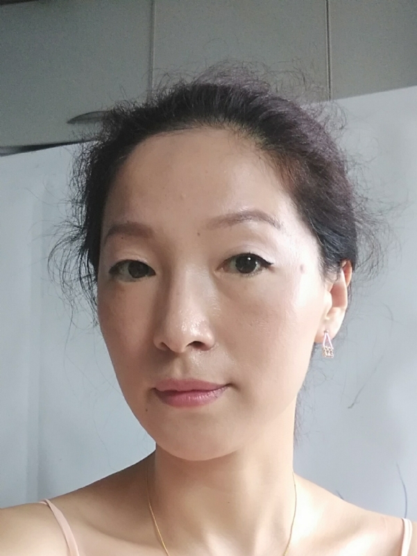 彼岸花的第一张照片--赣州相亲服务中心