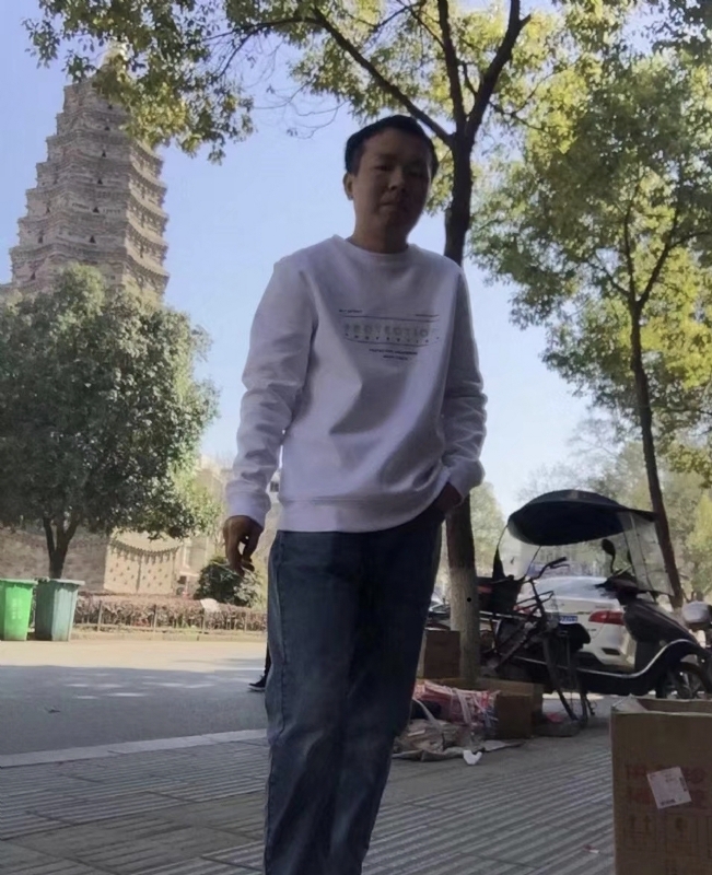 黄冈征婚的第一张照片--赣州相亲服务中心