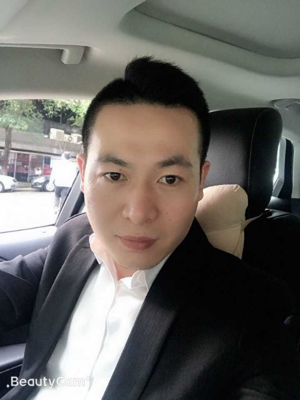 看海的第一张照片--赣州相亲服务中心