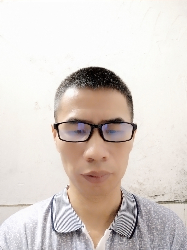 lxg的第一张照片--赣州相亲服务中心