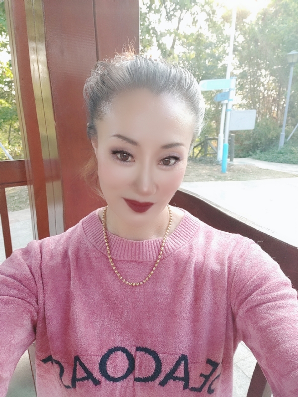 燕子的第五张照片--赣州相亲服务中心