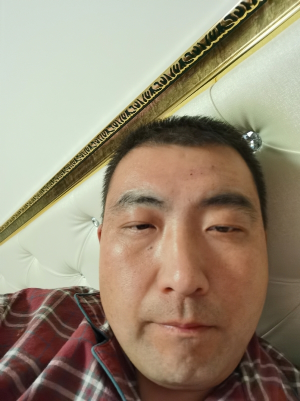 紫夜的第一张照片--赣州相亲服务中心