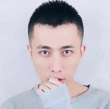 辛酉的第一张照片--赣州相亲服务中心