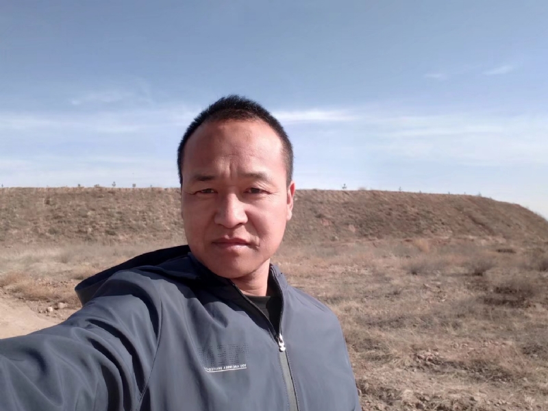 爱你不是我的第一张照片--赣州相亲服务中心