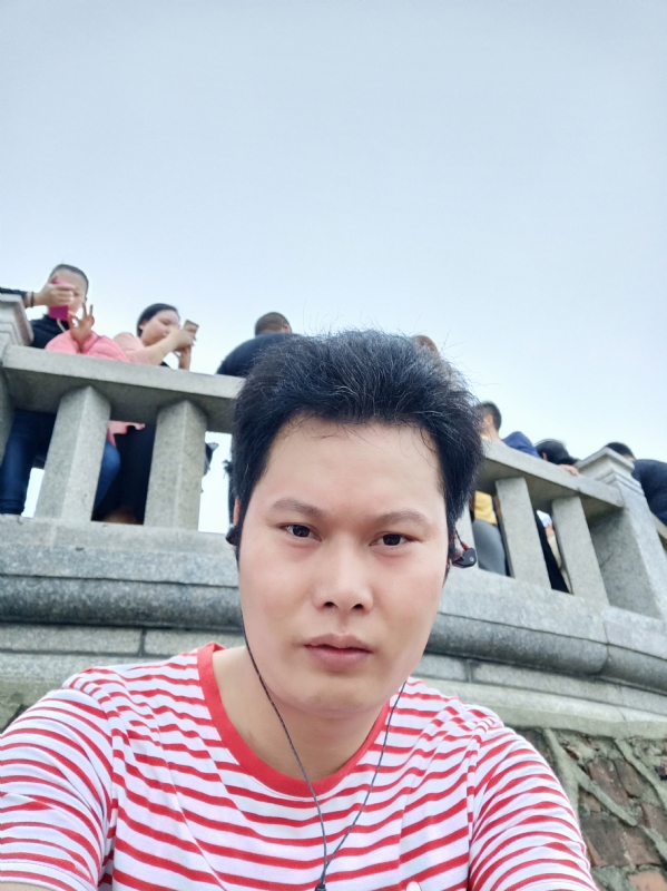 hαⅰ的第一张照片--赣州相亲服务中心