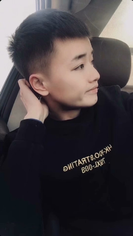 锁洋的第一张照片--赣州相亲服务中心