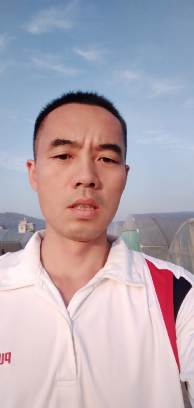 大头鱼的第一张照片--赣州相亲服务中心