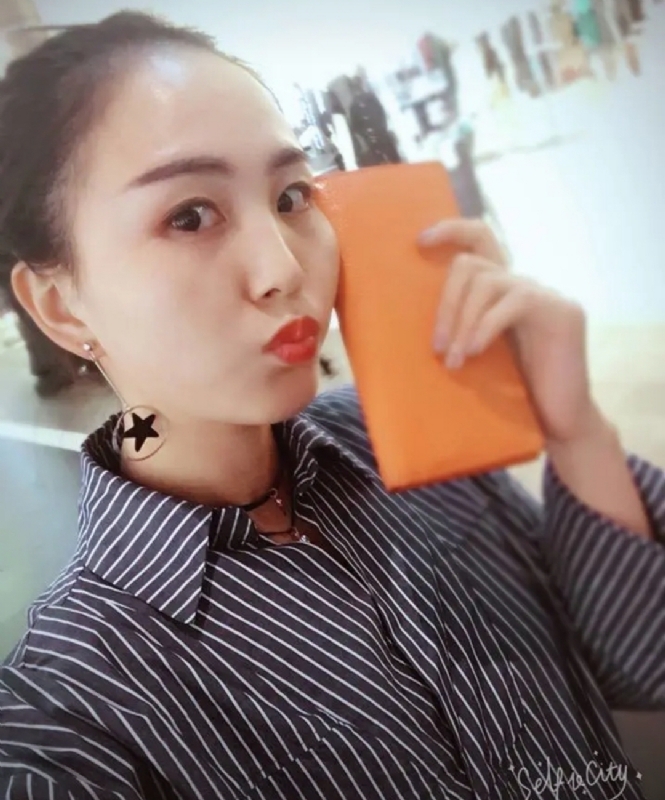 蔡包子的第一张照片--赣州相亲服务中心