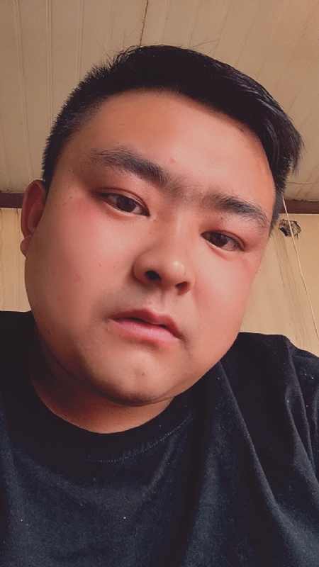 爱我所爱的第一张照片--赣州相亲服务中心