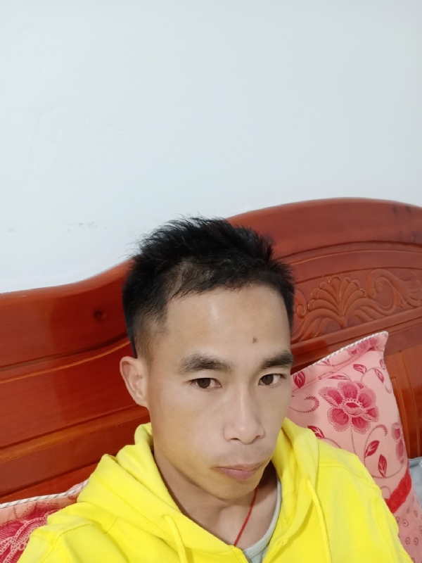 小biu崽的第一张照片--赣州相亲服务中心